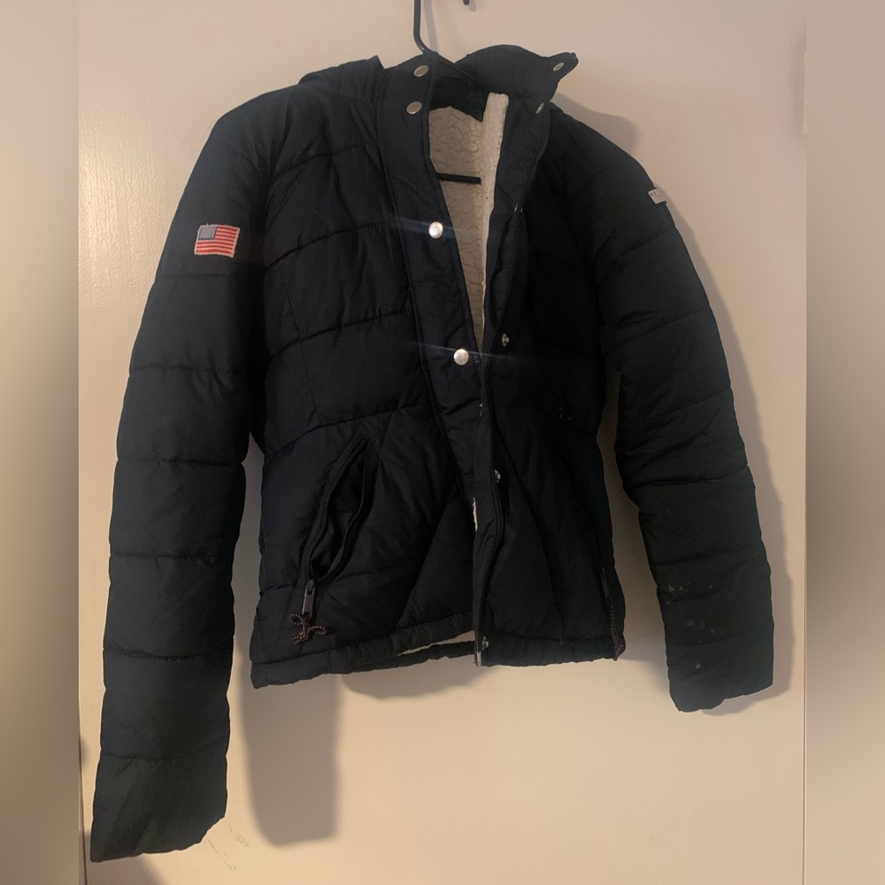 navy blue puffer jacket